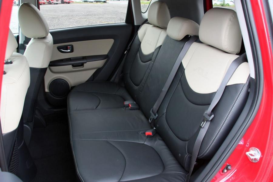  Kia Soul 2.0L 2013 года  (фото 2 из 14)